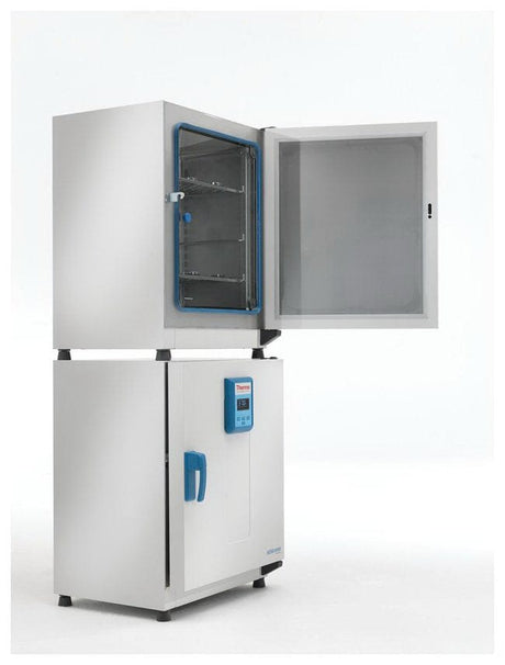 Thermo Scientific™ Heratherm™ General Protocol Microbiological Incubator – 4 cu. ft. (117 L) Capacity, Gravity Convection 51028063